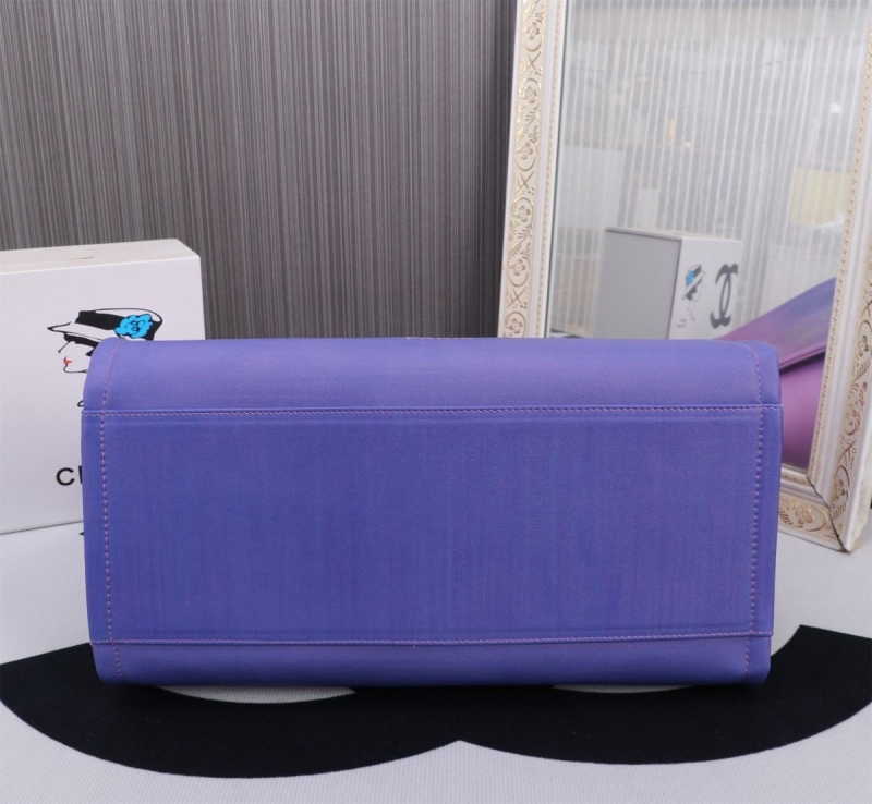 Ch**el shopping bags